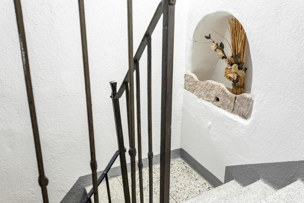 Locanda Di Corte بوسا المظهر الخارجي الصورة