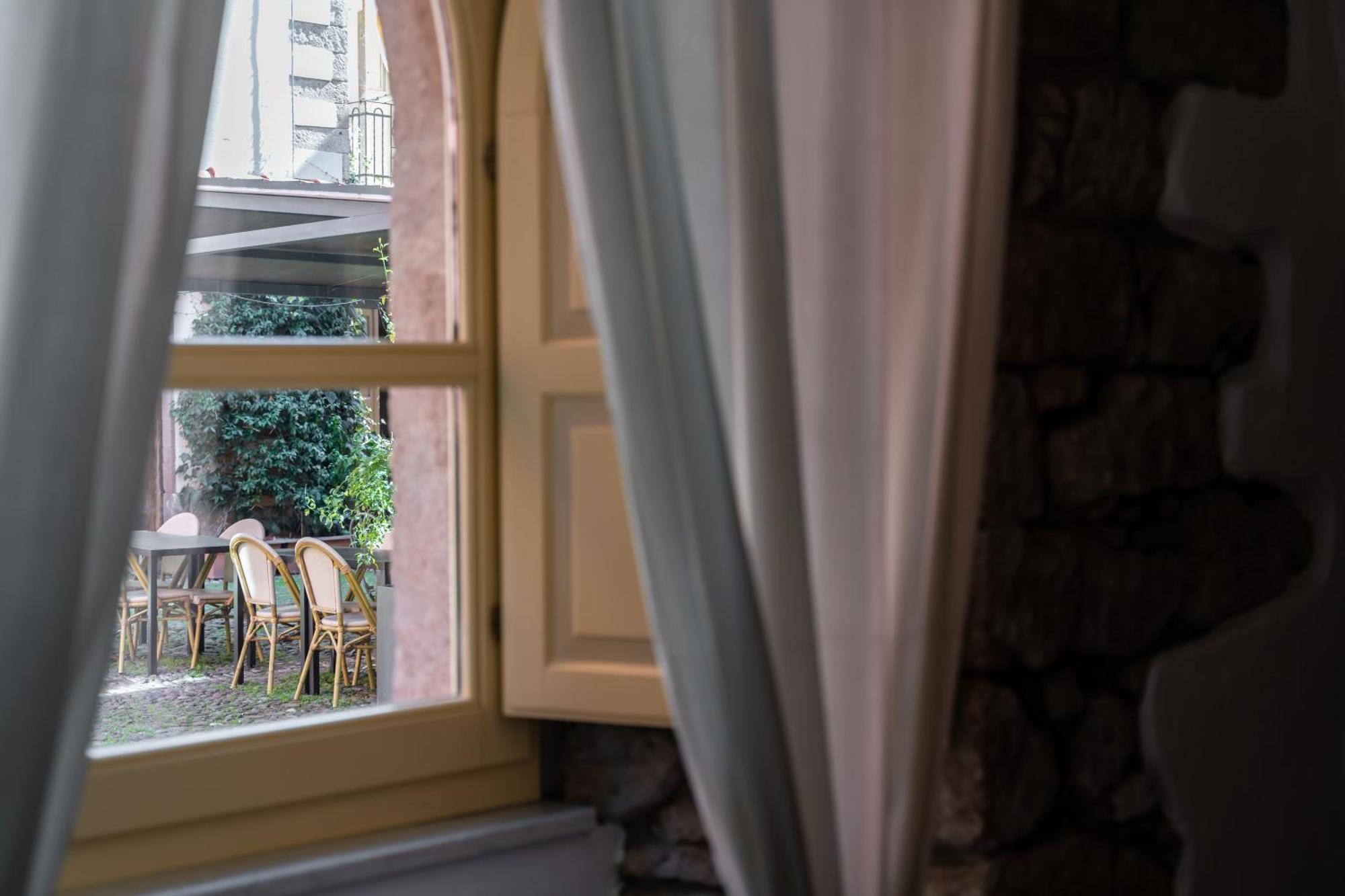 Locanda Di Corte بوسا المظهر الخارجي الصورة